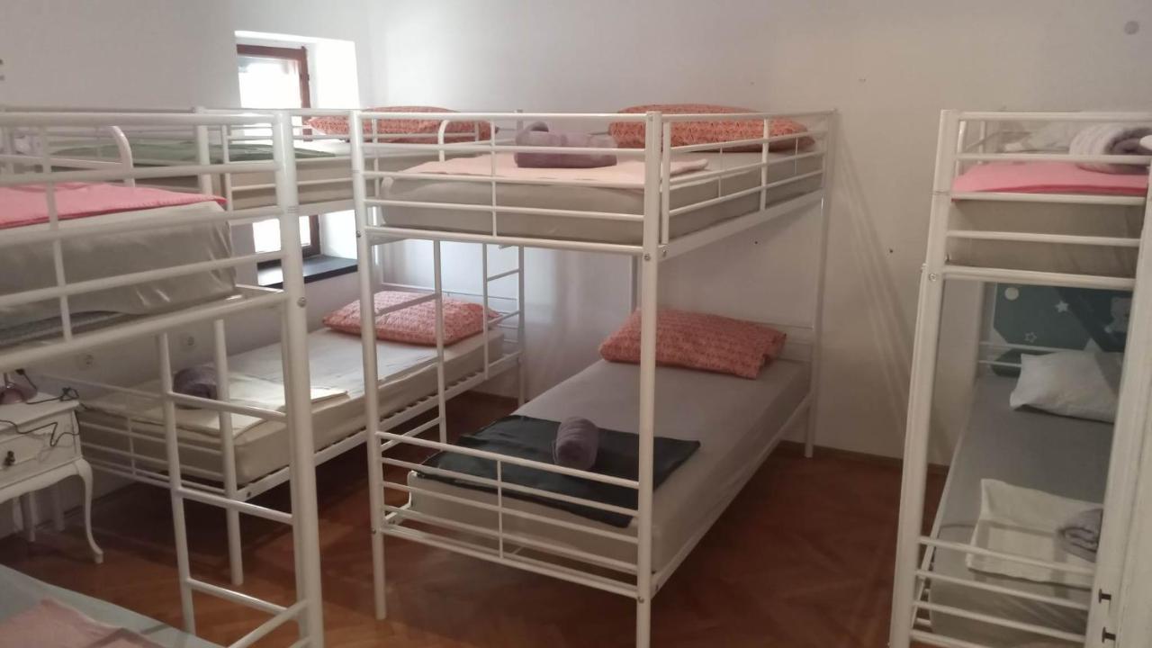 Gest House Roberto Apartment สปลิท ภายนอก รูปภาพ